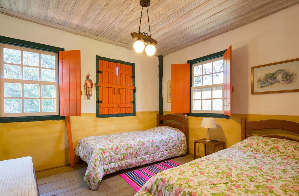 Pousada Chales Da Casa Centenaria Santo Antônio do Pinhal Eksteriør billede